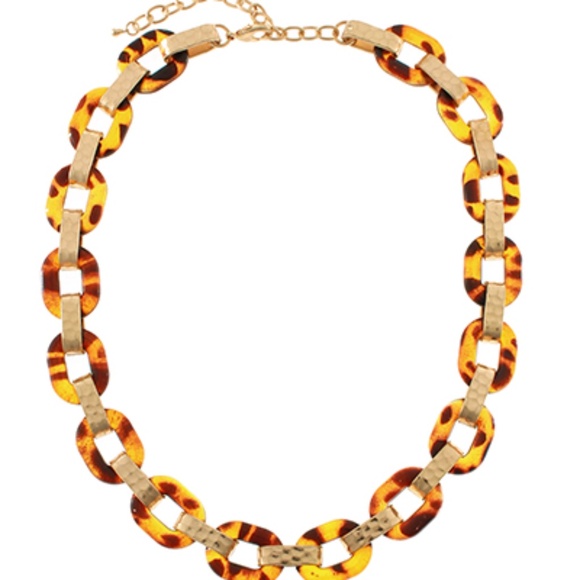 Linked Acrylic & Textured Oval Necklace - Picture 1 of 1